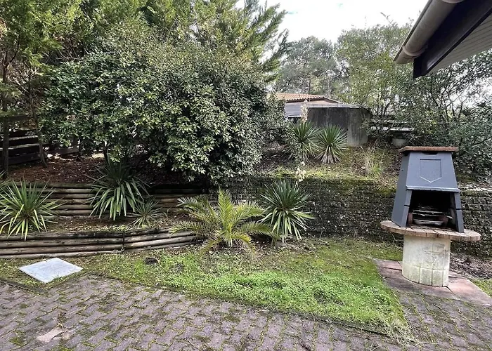 Dom wakacyjny Maison Au Golf Avec Jardin Et Place De Parking Lacanau